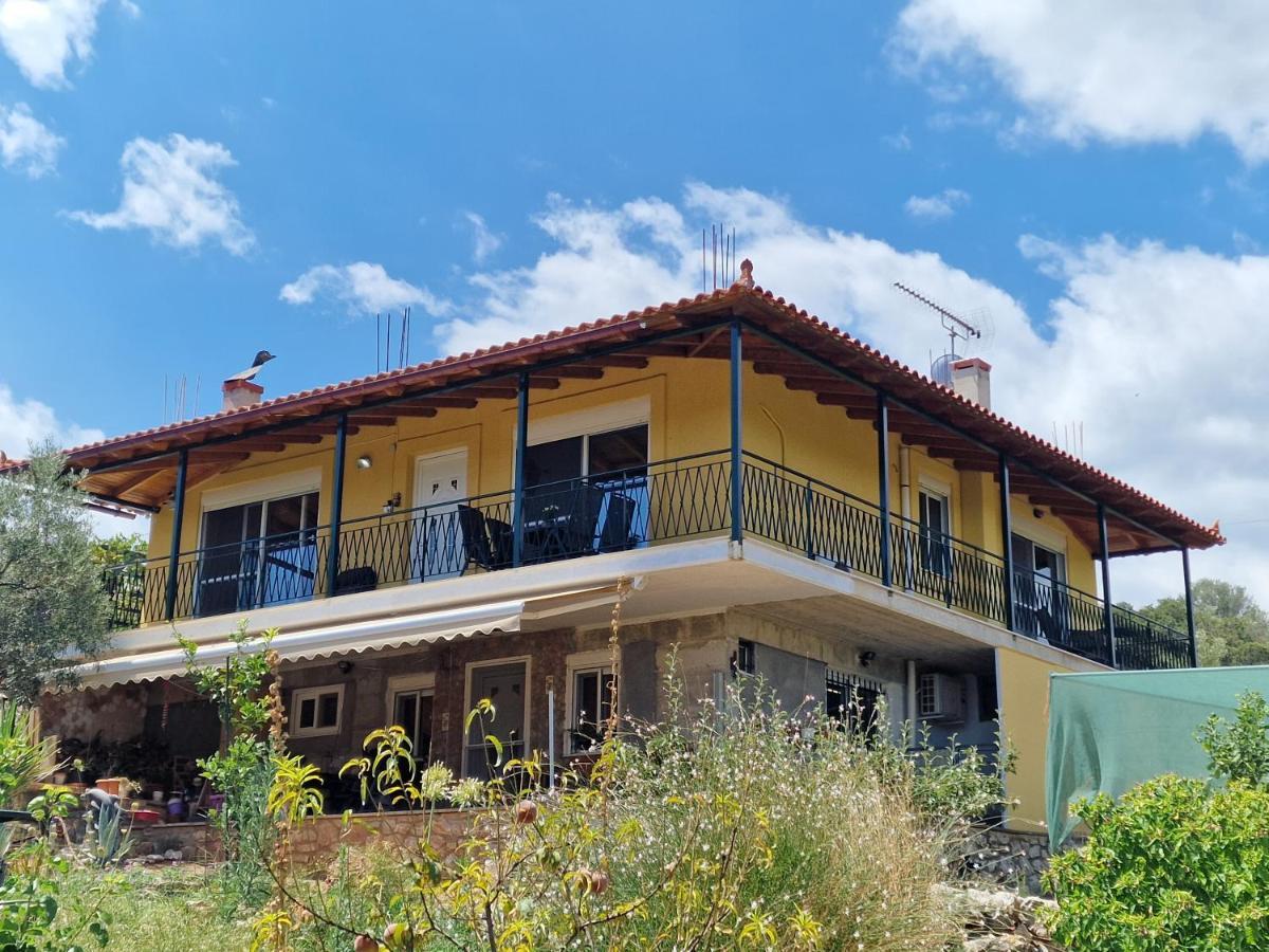Grieks Vakantiehuis To Kalokairi Kougaíika 外观 照片